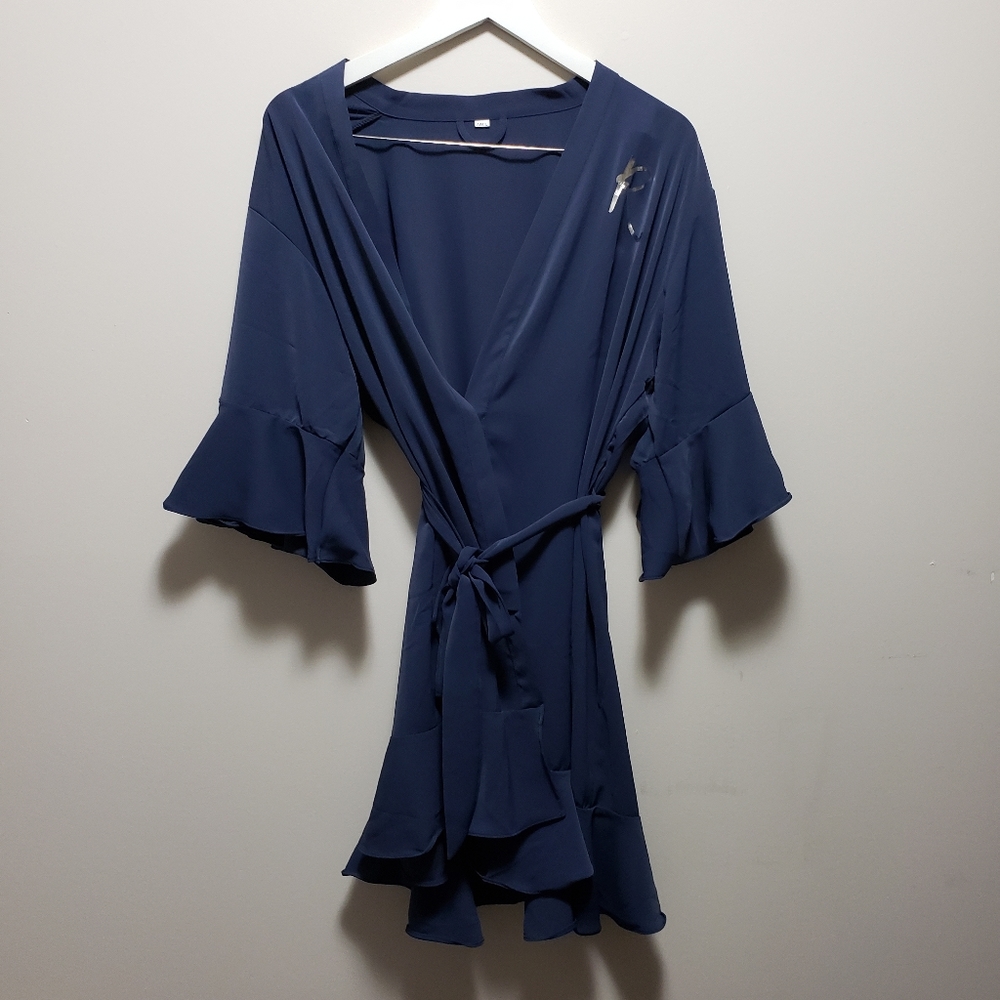 Bathrobe Silky Nylon Blue Tie Inside Wrap Outside Silver "R" Initial Very Soft
